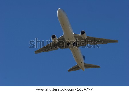 Jet departing airport