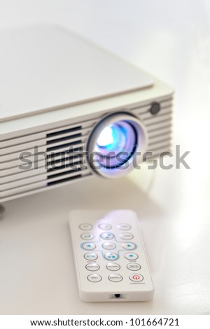 led  projector