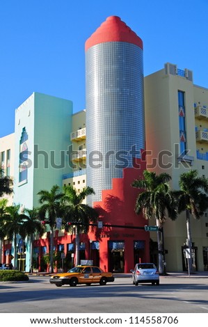 Art deco stores on Ocean Drive South Beach, Miami, Florida, USA