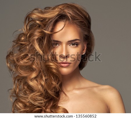Fashion photo of blonde beauty with natural make-up