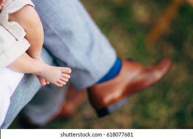 Baby Naked Legs On Hands Parents Stock Photo Shutterstock