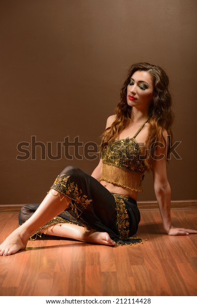 Beautiful Slim Woman Belly Dancer Sexy Stock Photo 212114428 Shutterstock