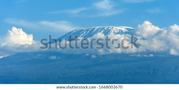 Beautiful View Majestic Mount Kilimanjaro Seen Stock Photo 1668003670