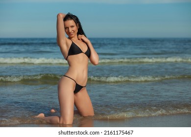 Beautiful Woman Sexy Bikini On Beach Stock Photo Shutterstock