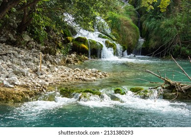 Croatian National Park Plitvice Lakes Stock Photo 2131380293 Shutterstock