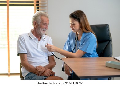 Doctor Health Check Elderly Elderly Health Stock Photo