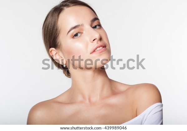 Girl Perfect Shiny Skin Nude Makeup Stock Photo 439989046 Shutterstock