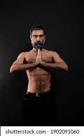 Guy Beard Sports Figure Naked Torso Stock Photo 1902091060 Shutterstock