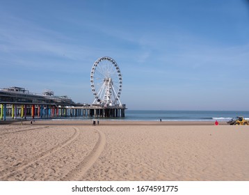 Bungy Tower Images Stock Photos Vectors Shutterstock