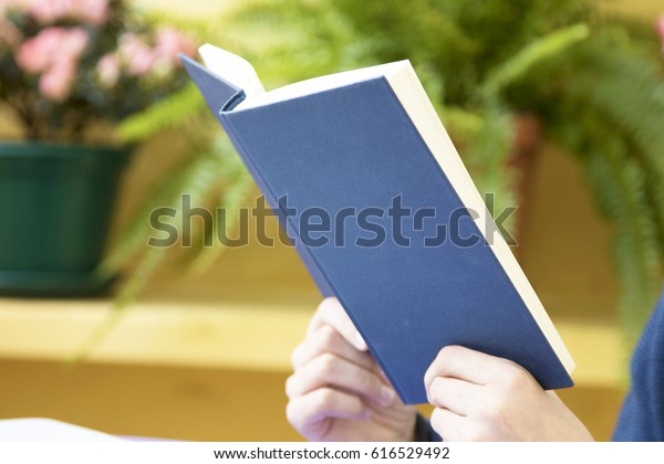 Hands Openbook Closeup Stock Photo 616529492 Shutterstock