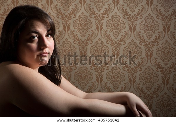 Implied Topless Bbw Large Frame Woman库存照片435751042 Shutterstock