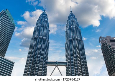 Petronas Tower Suria Klcc Kuala Lumpur Foto Stok Shutterstock