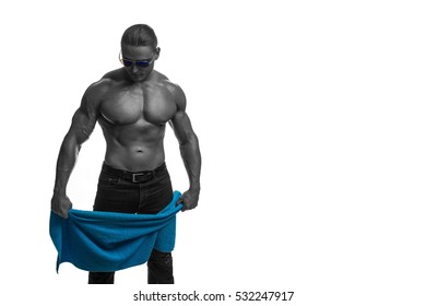 Male Bodybuilder Athlete Naked Torso Towel Stock Photo 532247917