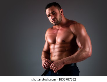 Muscular Sexy Man Naked Torso Undressed Nh C S N Shutterstock