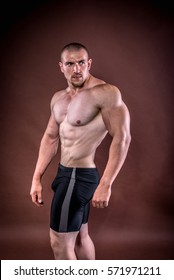 Naked Bodybuilder Posing Studio 스톡 사진 571971211 Shutterstock