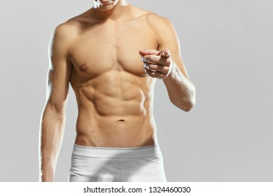 Nude Bodybuilder Cropped Look Stock Photo 1324460030 Shutterstock