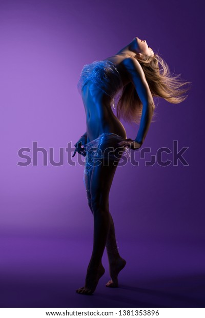 Nude Woman Wrapped Transparent Film View库存照片1381353896 Shutterstock