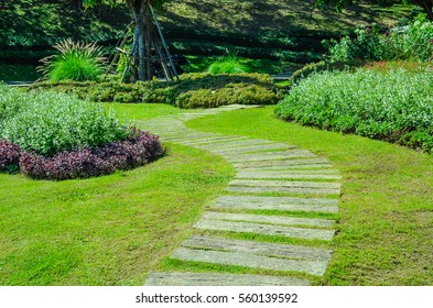 Pathway Garden Green Lawns Bricks Pathways Stock Photo 560139592