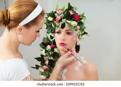 Sexy Nude Beautiful Woman Flowersfashion Art Foto Stock Shutterstock