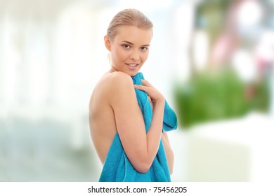 Portrait Beautiful Naked Woman Covering Her Stock Photo 75456205