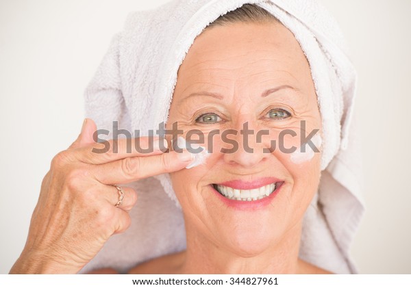 Portrait Friendly Attractive Mature Woman Towel Stock Photo 344827961