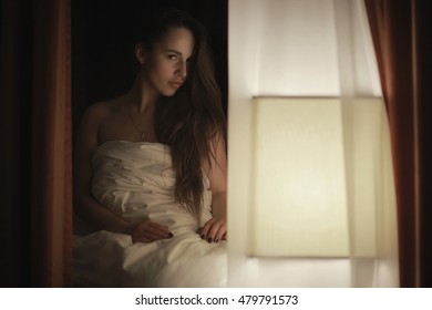 Sexy Nude Woman On Window Foto De Stock 485638444 Shutterstock