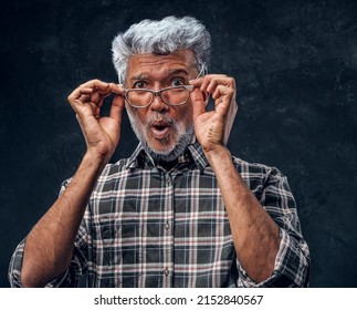 Naked Old Man Lifting Dumbell Against Stockfoto 2132216567 Shutterstock