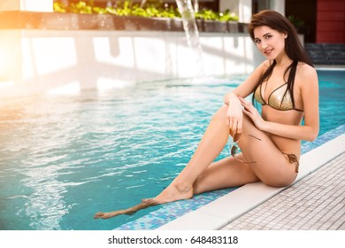 Woman Bikini Sitting By Swimming Pool Foto Stok Shutterstock