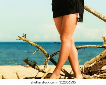 Woman Legs On Beach Slim Body Stock Photo 312856535 Shutterstock