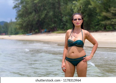 Woman Shape Sex Symbol Bikini On Stock Photo 1178313964 Shutterstock