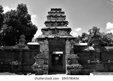 58 Makam Raja Kotagede Images Stock Photos Vectors Shutterstock