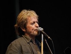 Jon Anderson of the classic rock group "Yes" was recently on stage with The School of Rock kids for a lunch time Earth Day concert at Grand Central station.