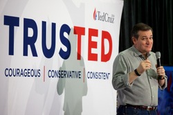 SALEM, NH - FEBRUARY 5: Senator Ted Cruz (R-TX) makes a humorous point during a Town Hall event on February 5, 2016 in Salem, NH.