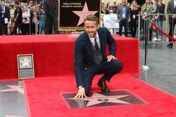 LOS ANGELES - DEC 15: Ryan Reynolds at the Ryan Reynolds Hollywood Walk of Fame Star Ceremony at the Hollywood & Highland on December 15, 2016 in Los Angeles, CA