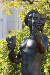 LOS ANGELES - JAN 25: SAG Actor Statue at the Greet the Actor Statue - SAG Event at The Grove on January 25, 2017 in Los Angeles, CA