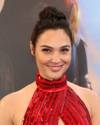 LOS ANGELES - MAY 25: Gal Gadot at the "Wonder Woman" Los Angeles Premiere at the Pantages Theater on May 25, 2017 in Los Angeles, CA