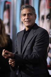 LOS ANGELES - SEP 27: George Clooney arrives to the "The Ides of March" Los Angeles Premiere on September 27,2011 in Beverly Hills, CA