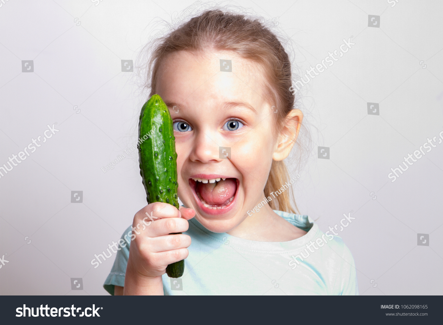 Light skin girl sucks cucumber like