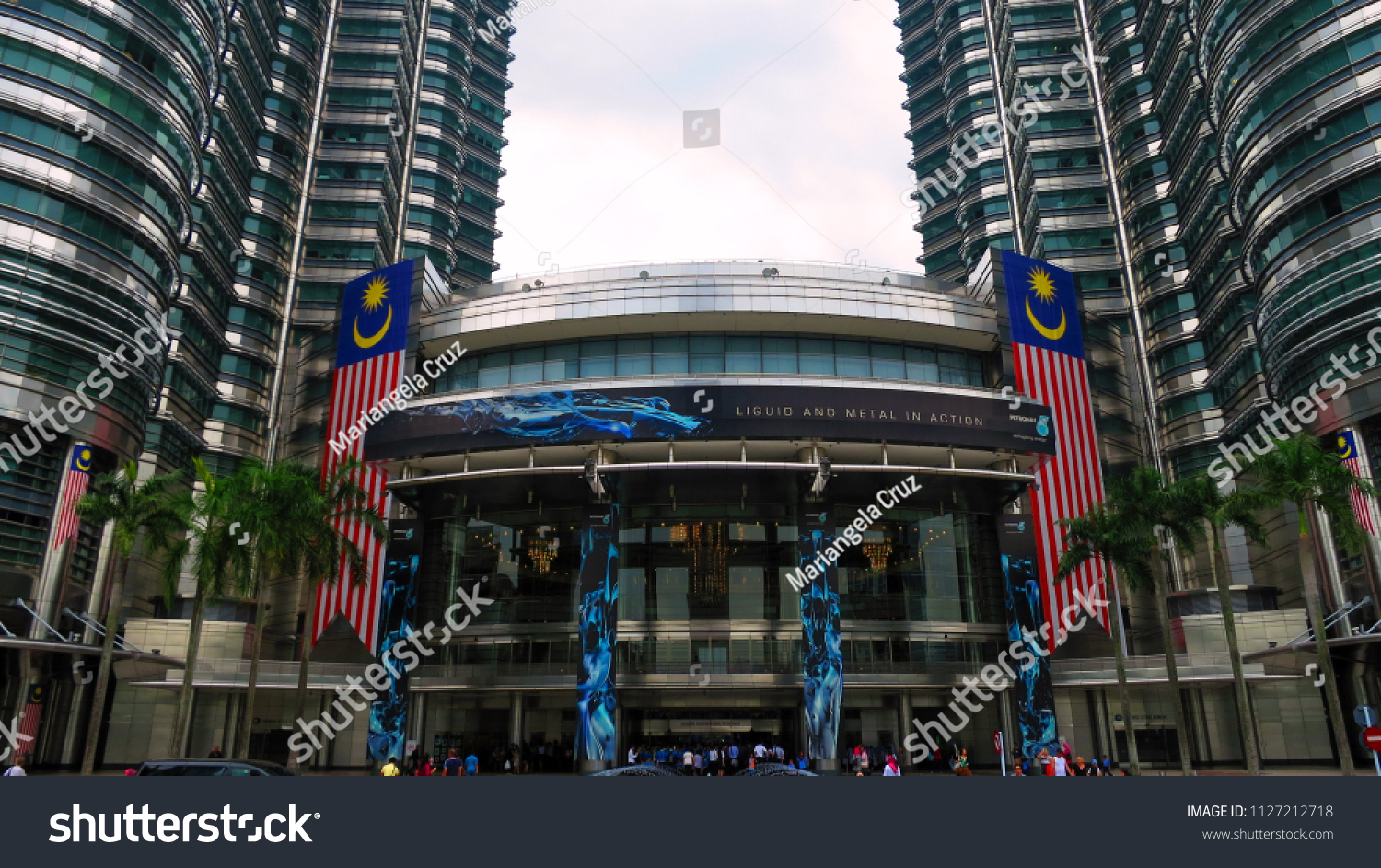 Kuala Lumpurmalaysia 2013 Petronas Towers Stock Photo 1127212718