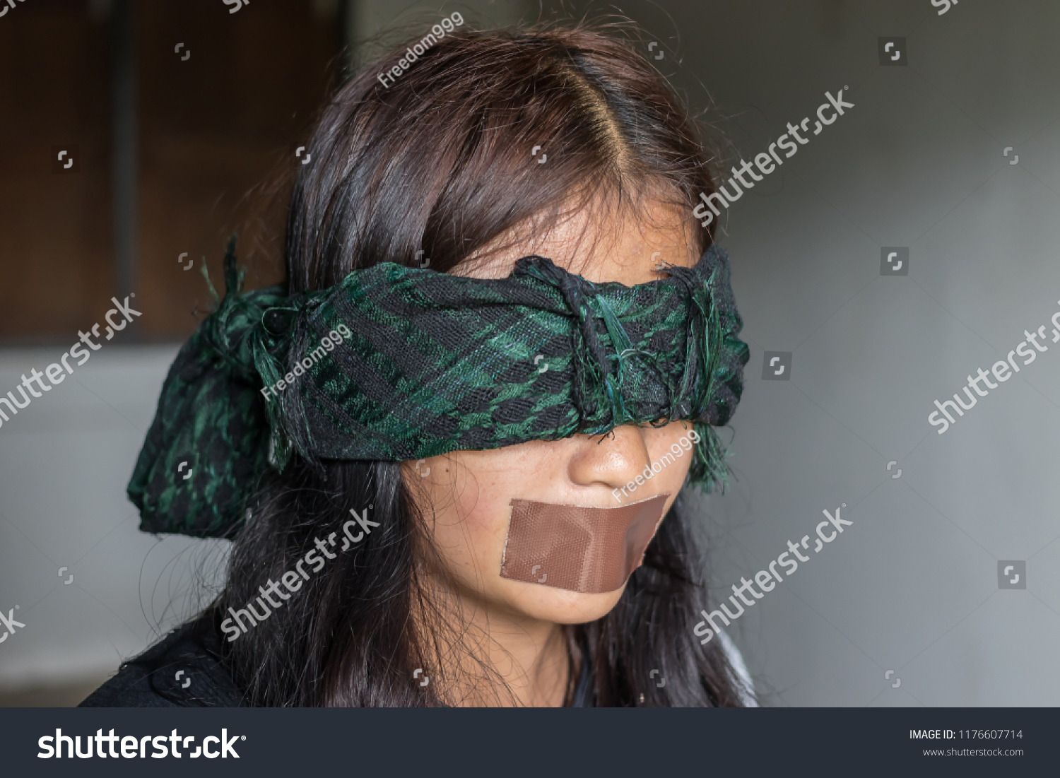 Blindfolded tied fingered stanger fan pictures
