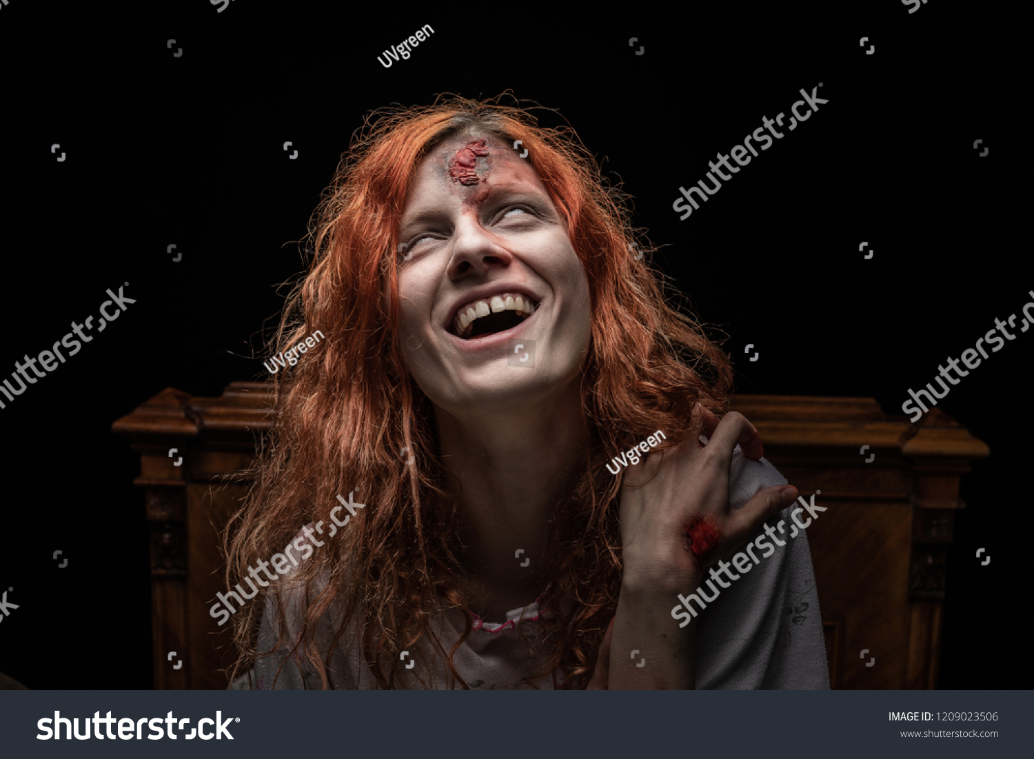 Scary Woman Possessed By Devil Bed Stock Photo Shutterstock