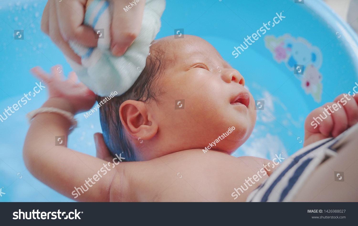 Baby Newborn Unrecognizable Mother Bathing Her Stock Photo