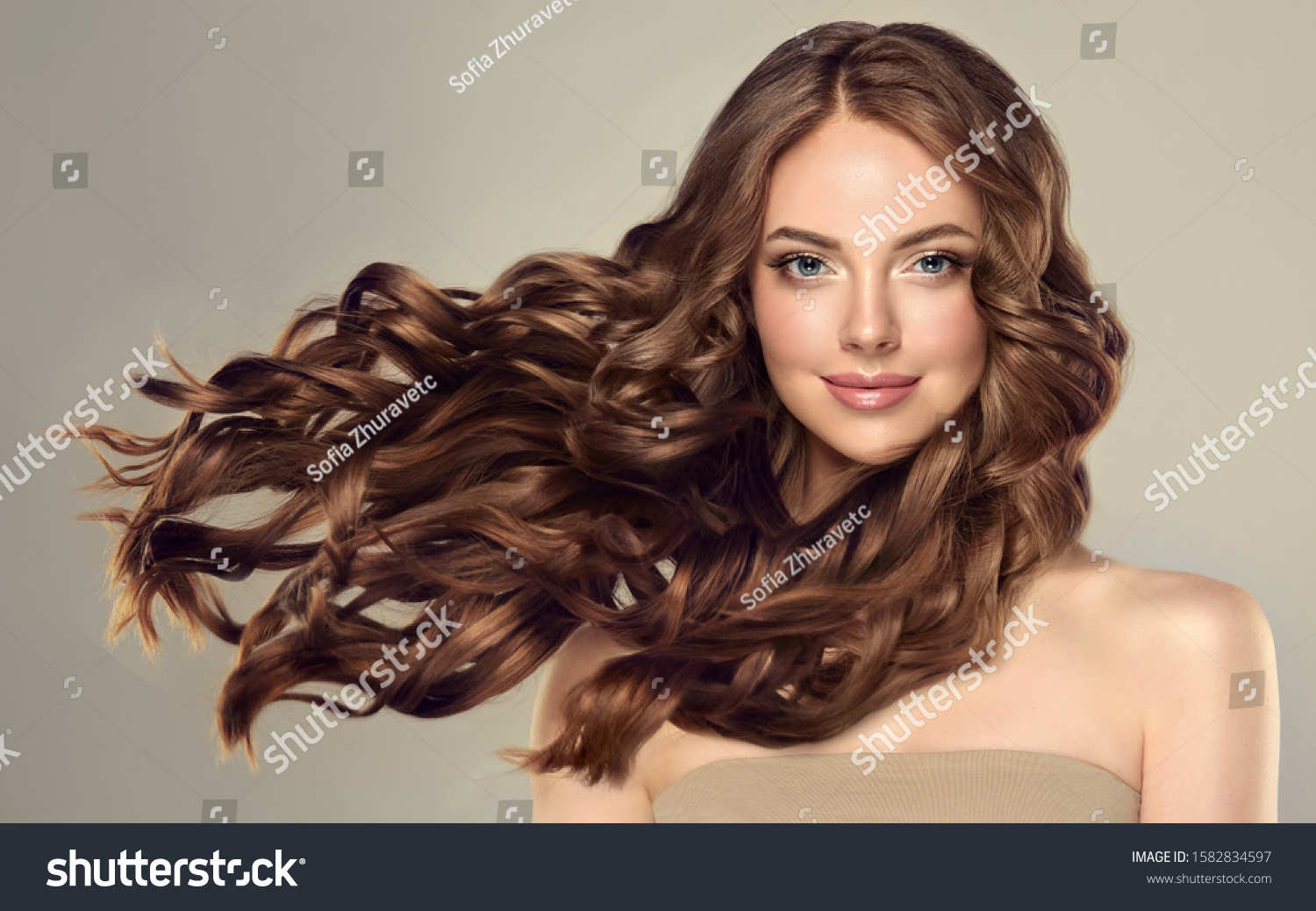 Beauty Brunette Girl Long Shiny Wavy Stock Photo Shutterstock