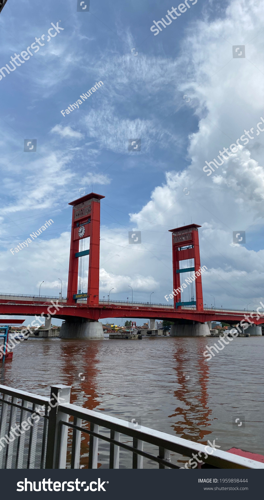 Ampera Bridge Palembang South Sumatera Stock Photo 1959898444