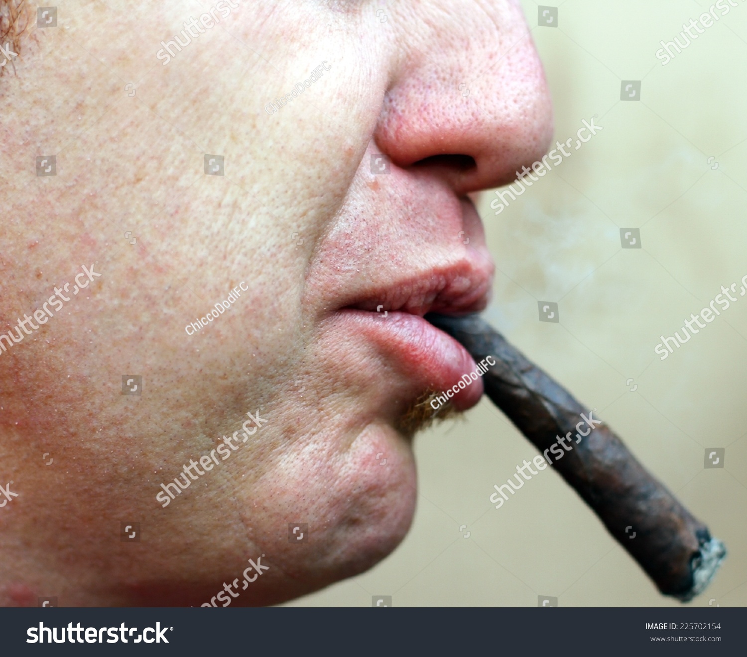 Nose smoking abuse