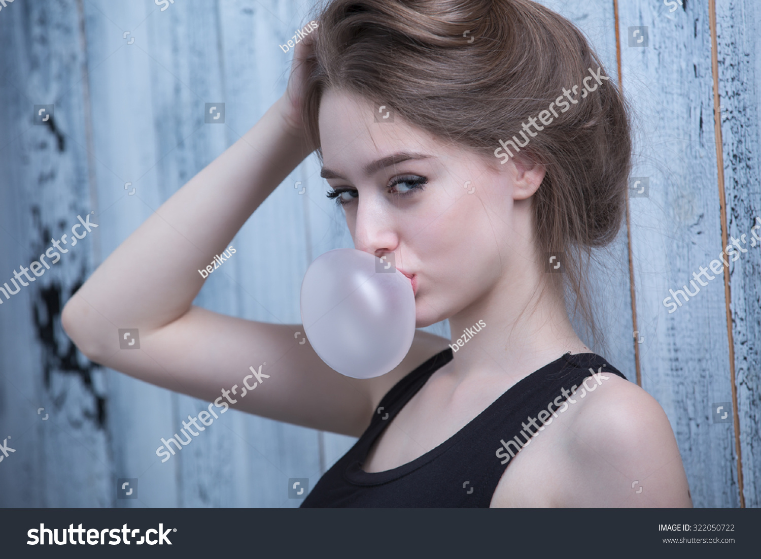 Pink bubbles eats free porn photos