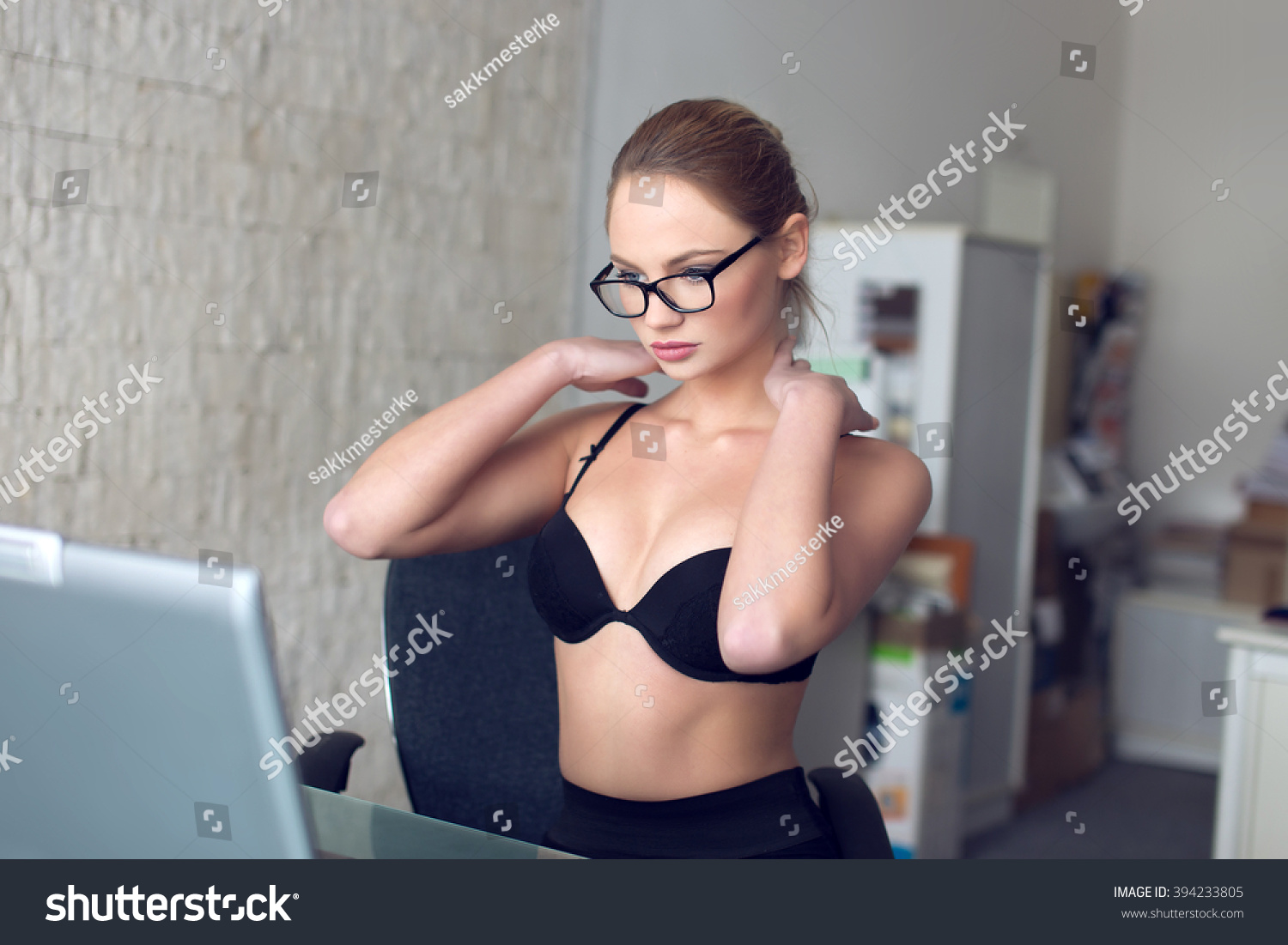 Zdj Cie Stockowe Sexy Secretary Strip Office Online Chat