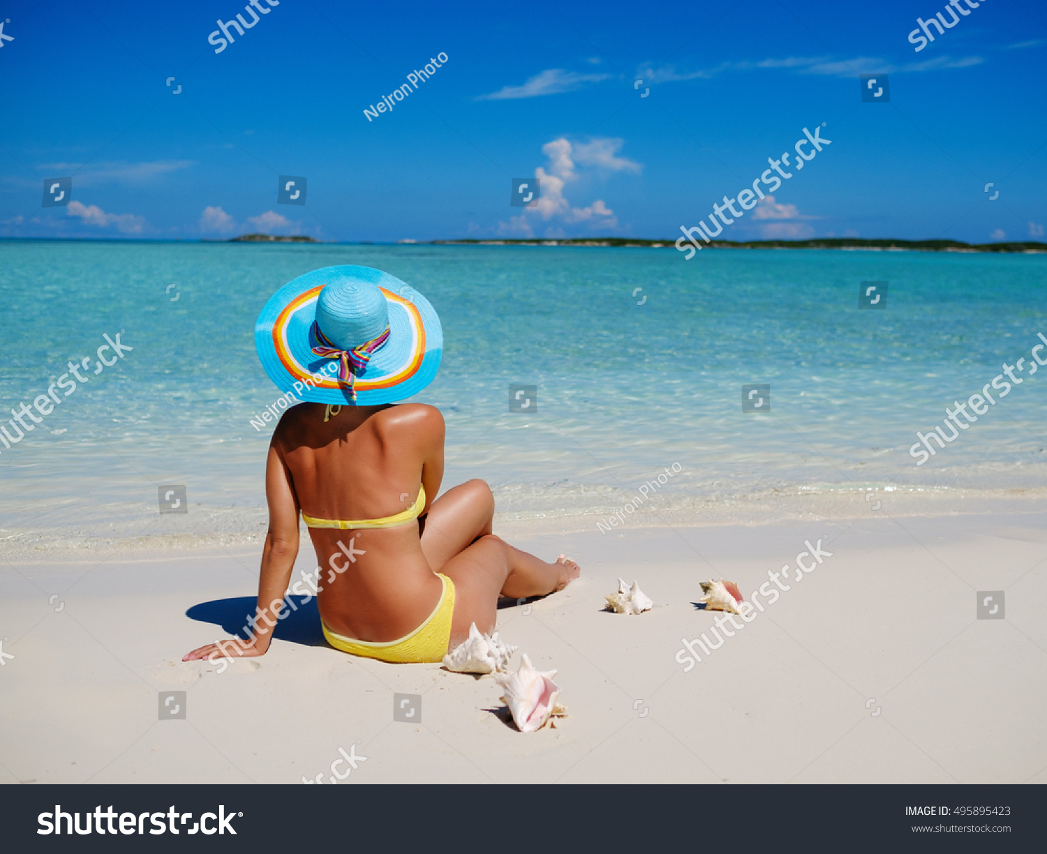 Woman Bikini Sunbathing On Beach Exuma Stock Photo 495895423 Shutterstock