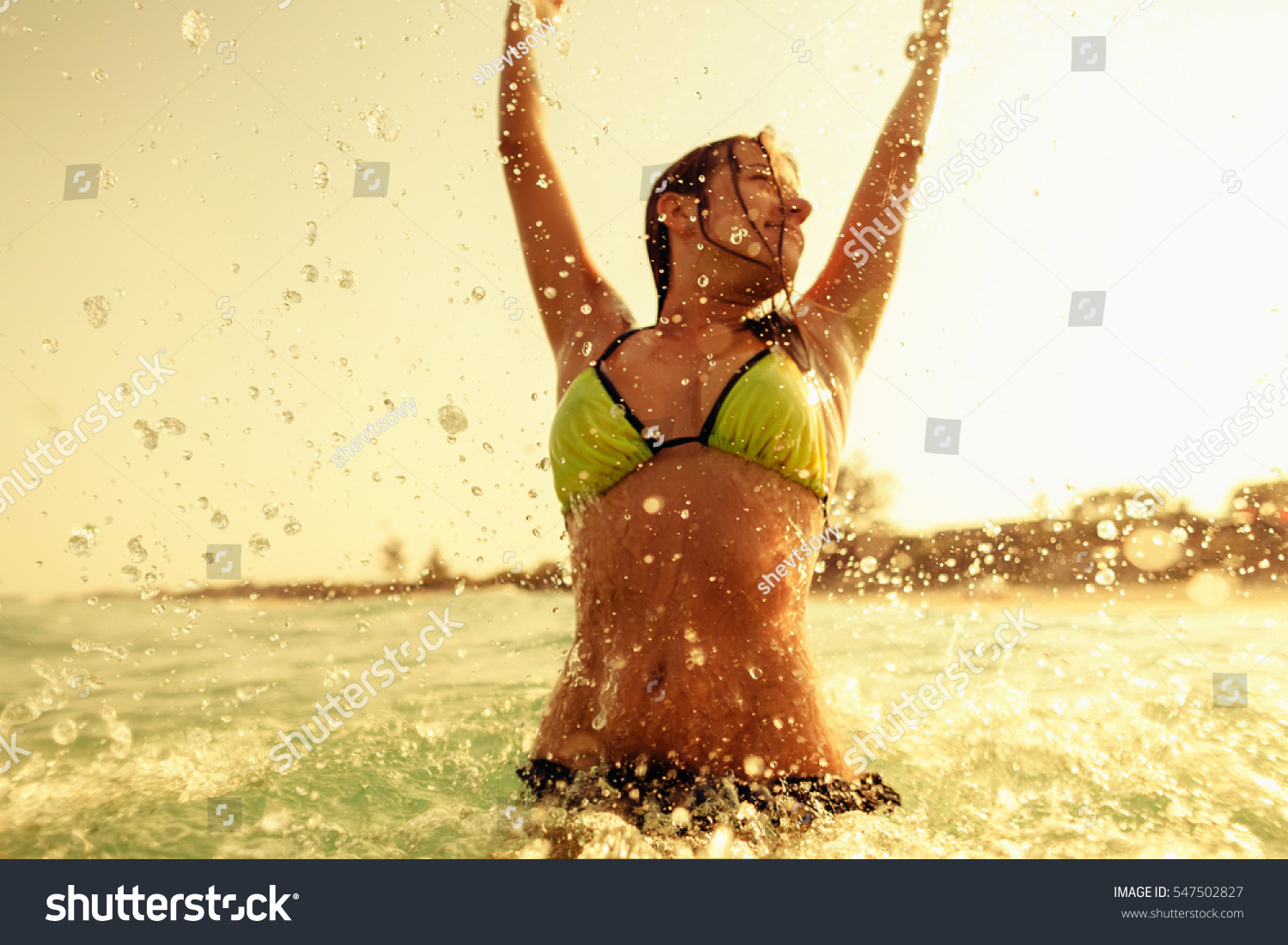 Sexy Bikini Girl Swim Sea Waves Foto Stok Shutterstock