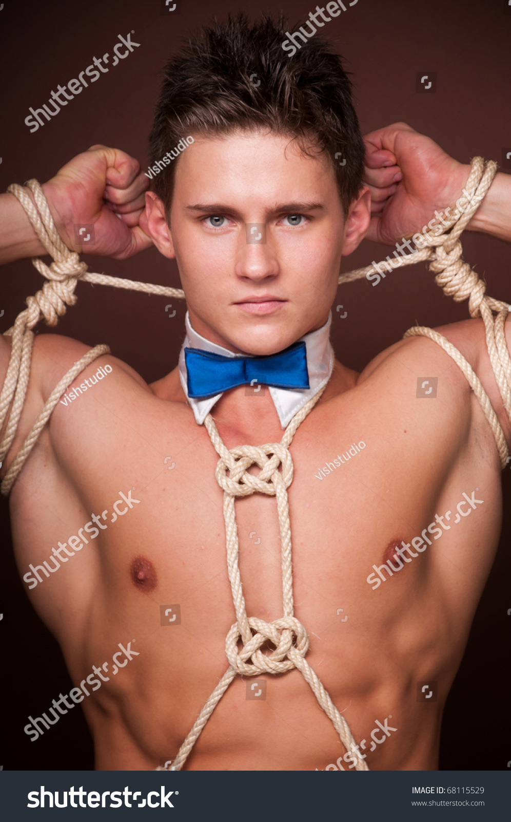 Men in bondage japanese ropes